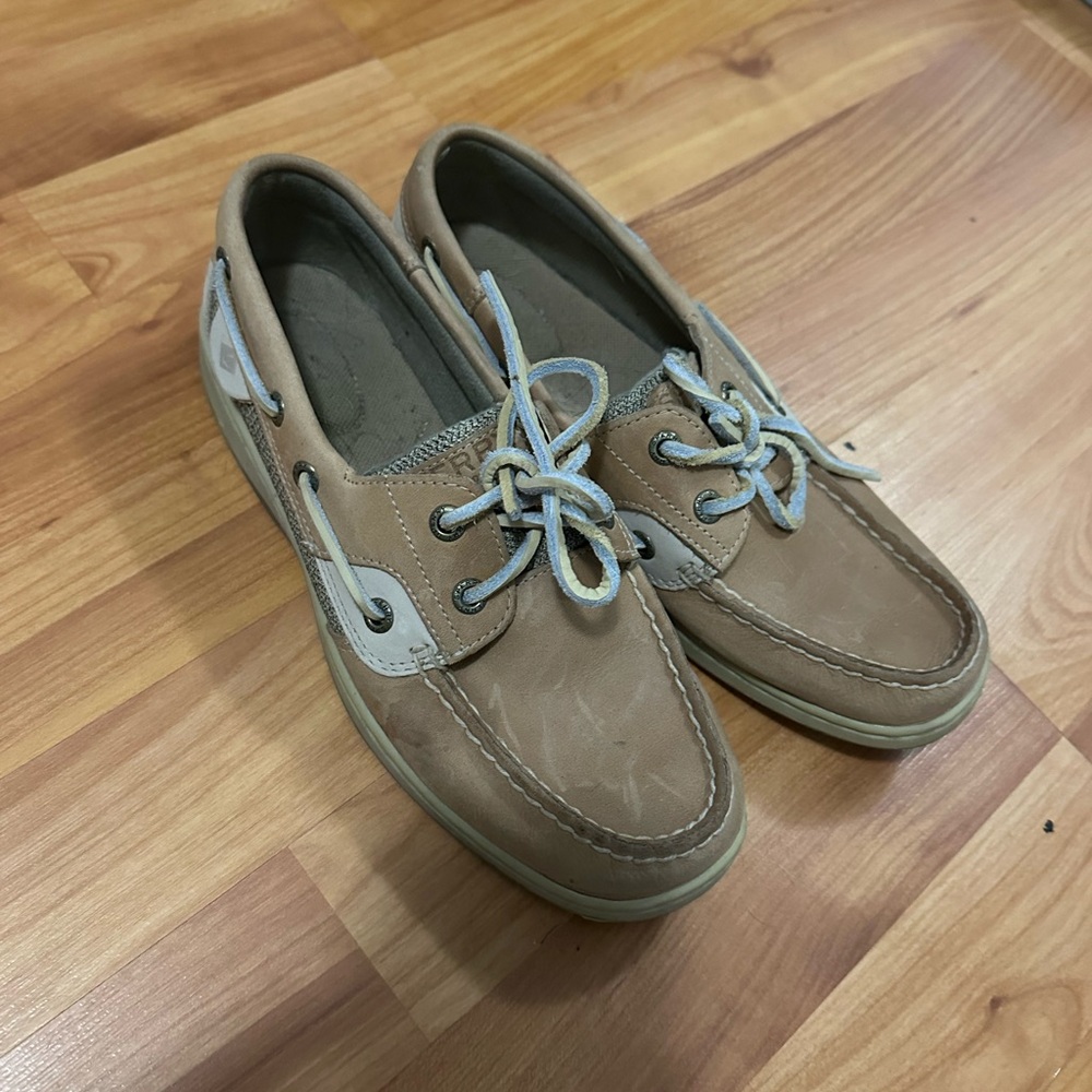 Sperry shoes